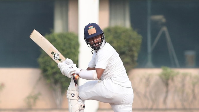 Cheteshwar Pujara Hits 91 After Rohit Sharma & Co. Ignore Him For Tests vs ENG 